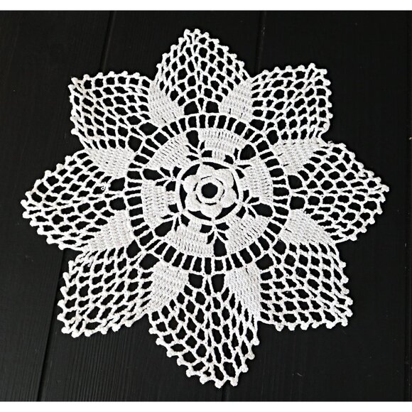 3 Doilies Doily Crocheted Doily White Vintage Doilies  B2 - Picture 2 of 4